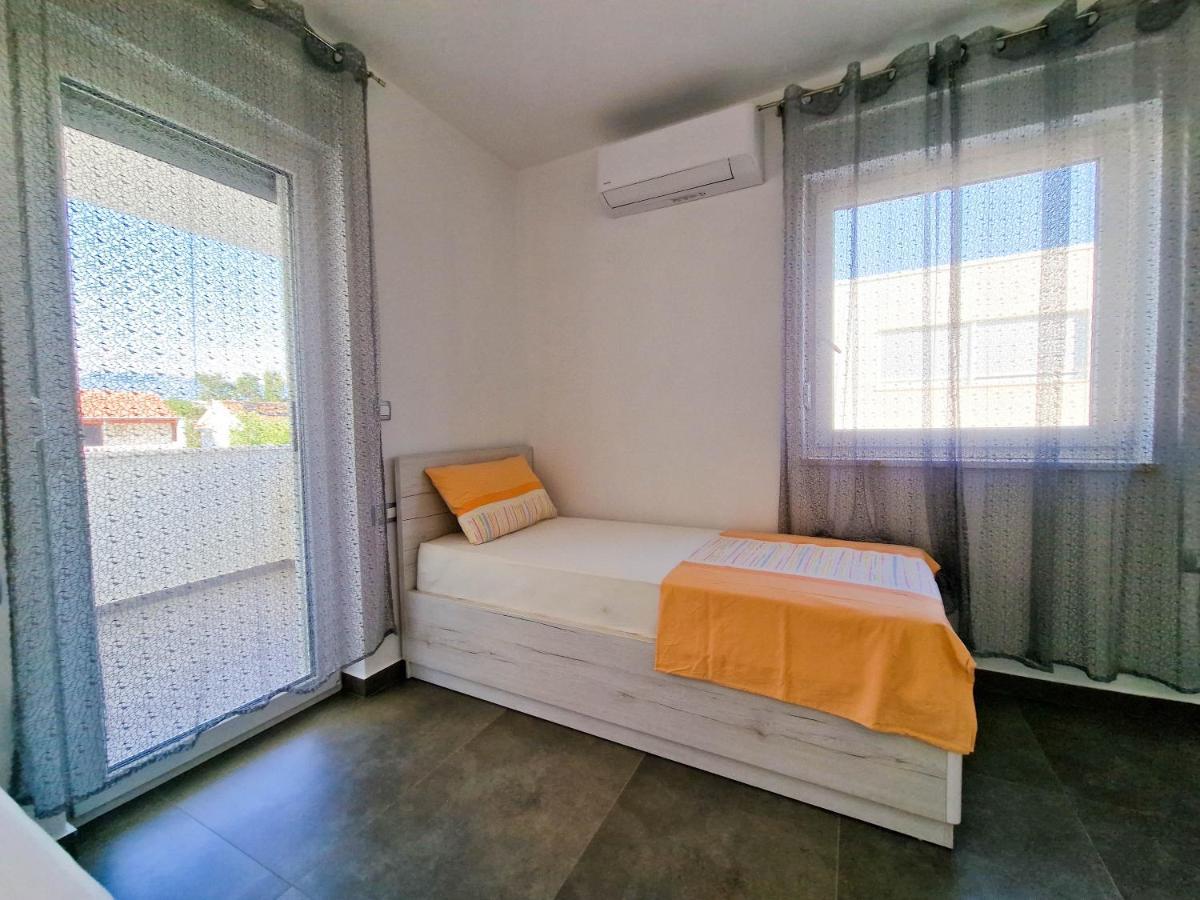 Villa Poseidon Novalja Luaran gambar