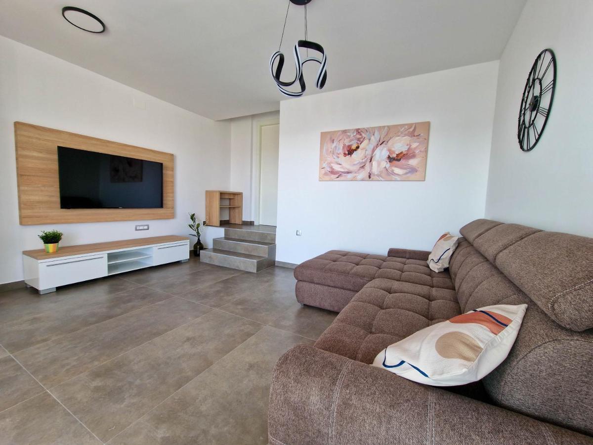 Villa Poseidon Novalja Luaran gambar